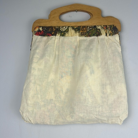 Vintage Sewing Knitting Crafting Bag Wooden Handle Novelty Fabric Old Fashion - Picture 16 of 16